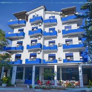 blue-balcony-hotel.albaniahotels.org/